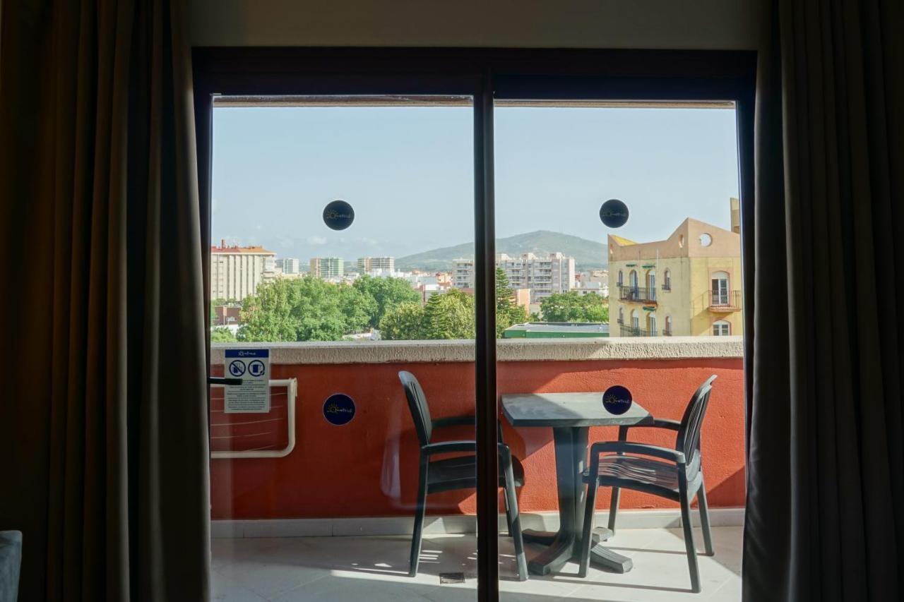Hotel Ohtels Campo De Gibraltar La Línea de la Concepción Exteriér fotografie