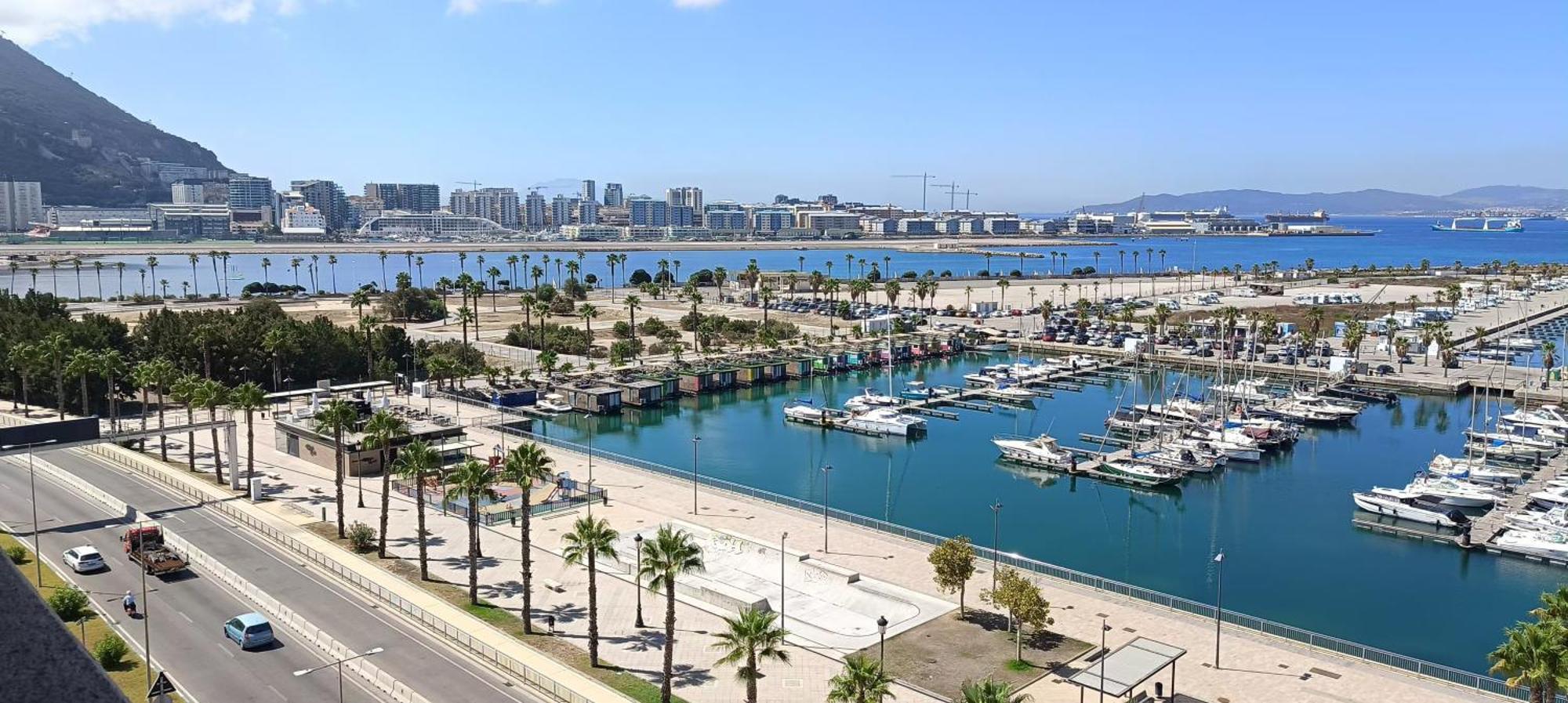 Hotel Ohtels Campo De Gibraltar La Línea de la Concepción Exteriér fotografie