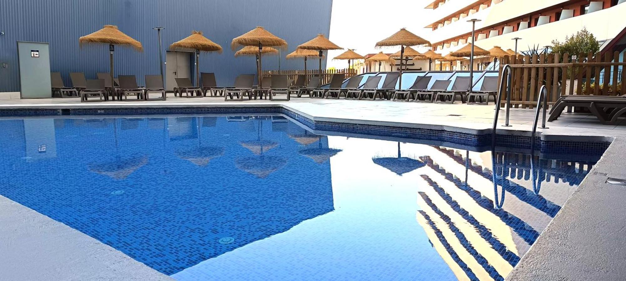 Hotel Ohtels Campo De Gibraltar La Línea de la Concepción Exteriér fotografie