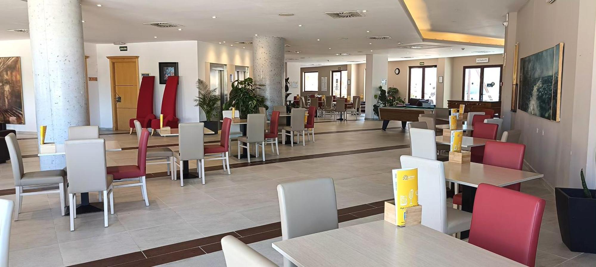 Hotel Ohtels Campo De Gibraltar La Línea de la Concepción Exteriér fotografie